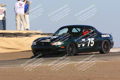 media/Oct-15-2023-CalClub SCCA (Sun) [[64237f672e]]/Group 4/Qualifying/